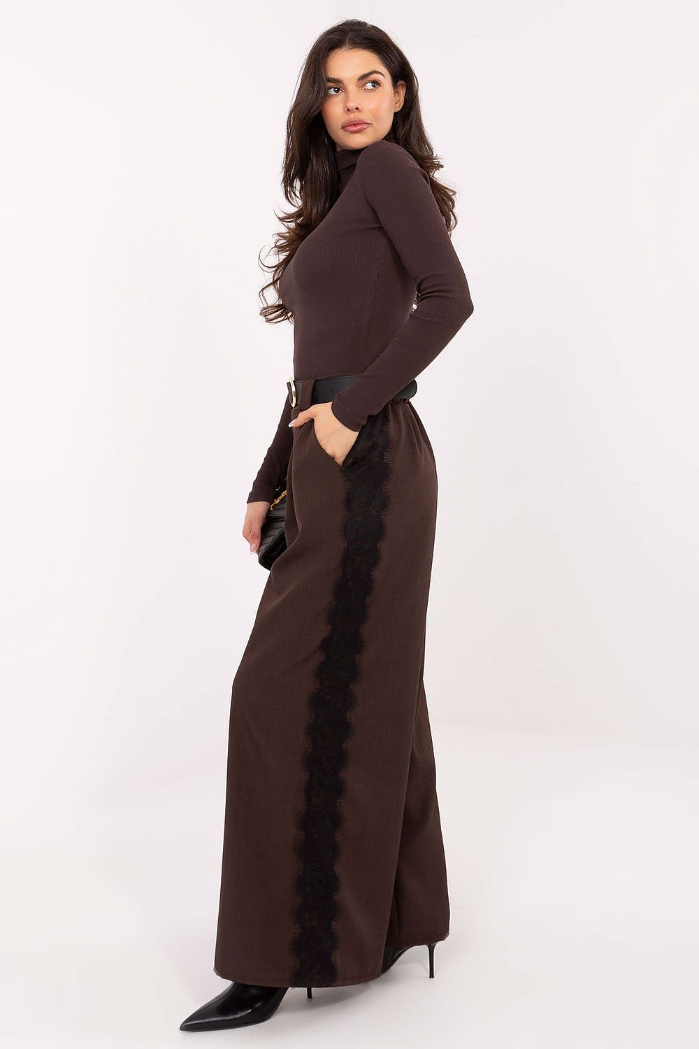 Collo alto model 220437 Rue Paris