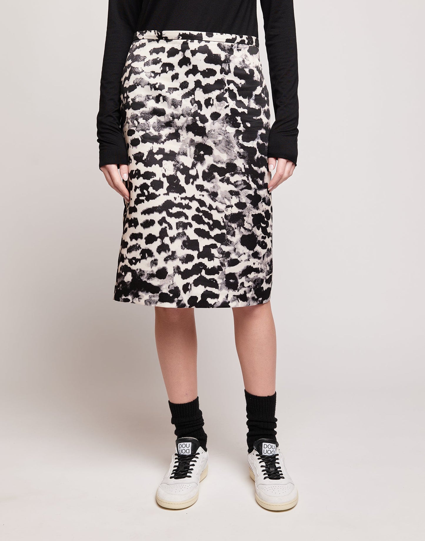 DOUUOD Gonna Longuette in Duchesse Stampata Maculata