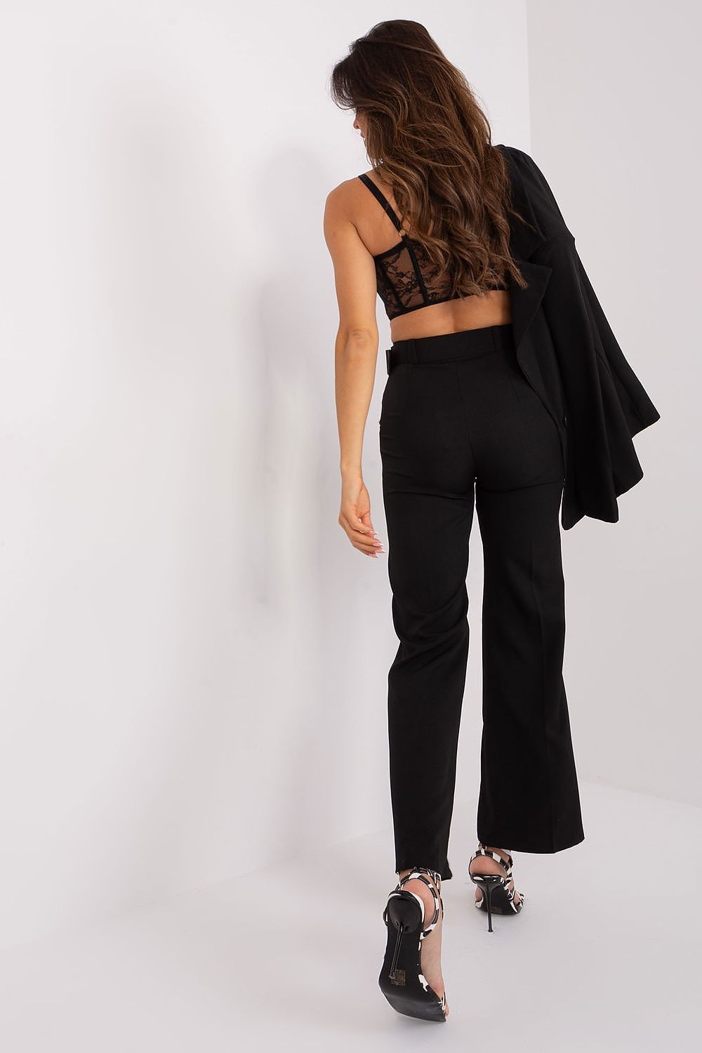  Pantaloni da donna model 192400 Italy Moda 