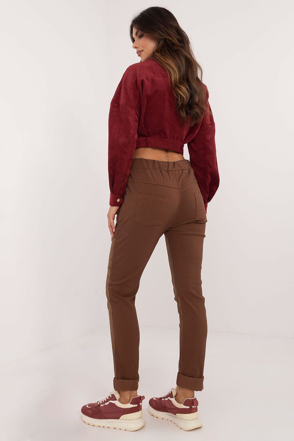  Pantaloni da donna model 201867 Italy Moda 
