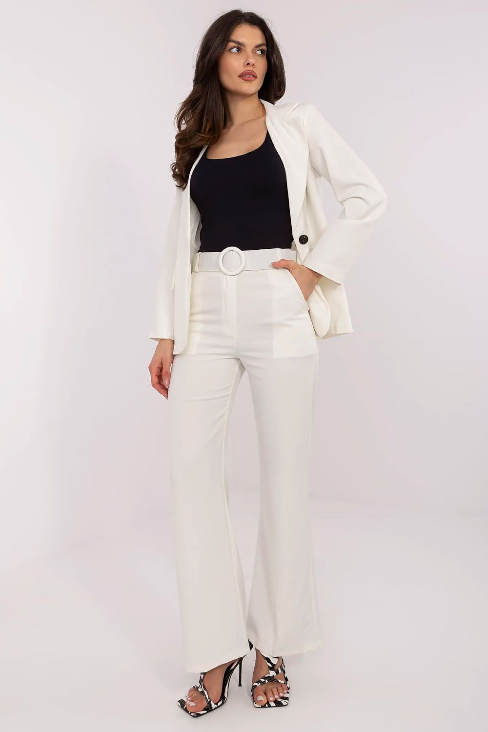 Pantaloni da donna model 209182 Italy Moda 