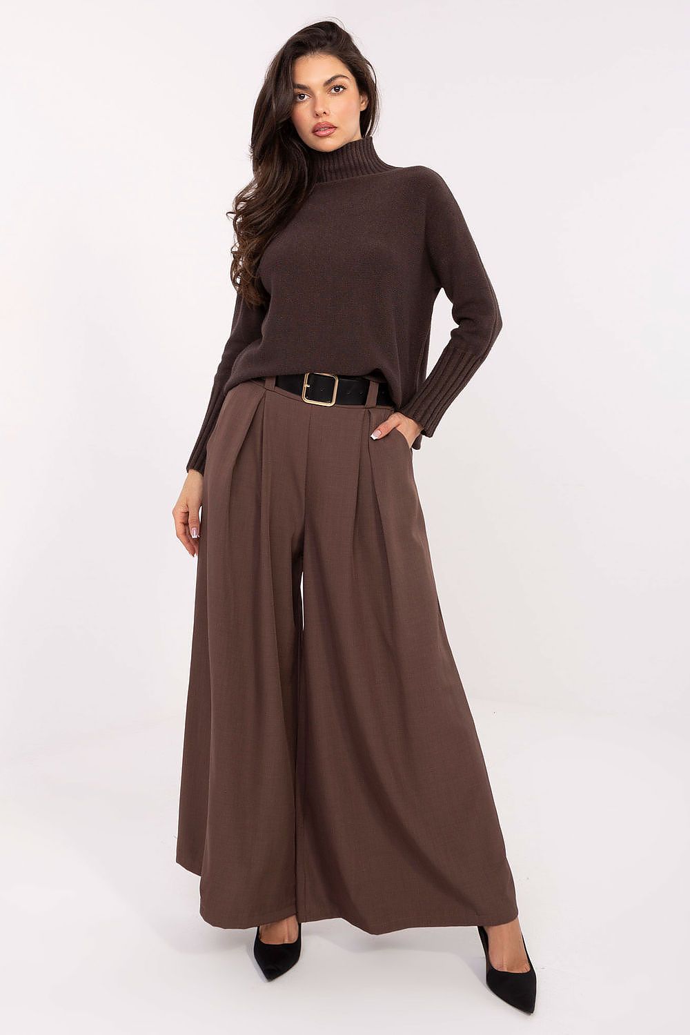  Pantaloni da donna model 220025 Italy Moda 