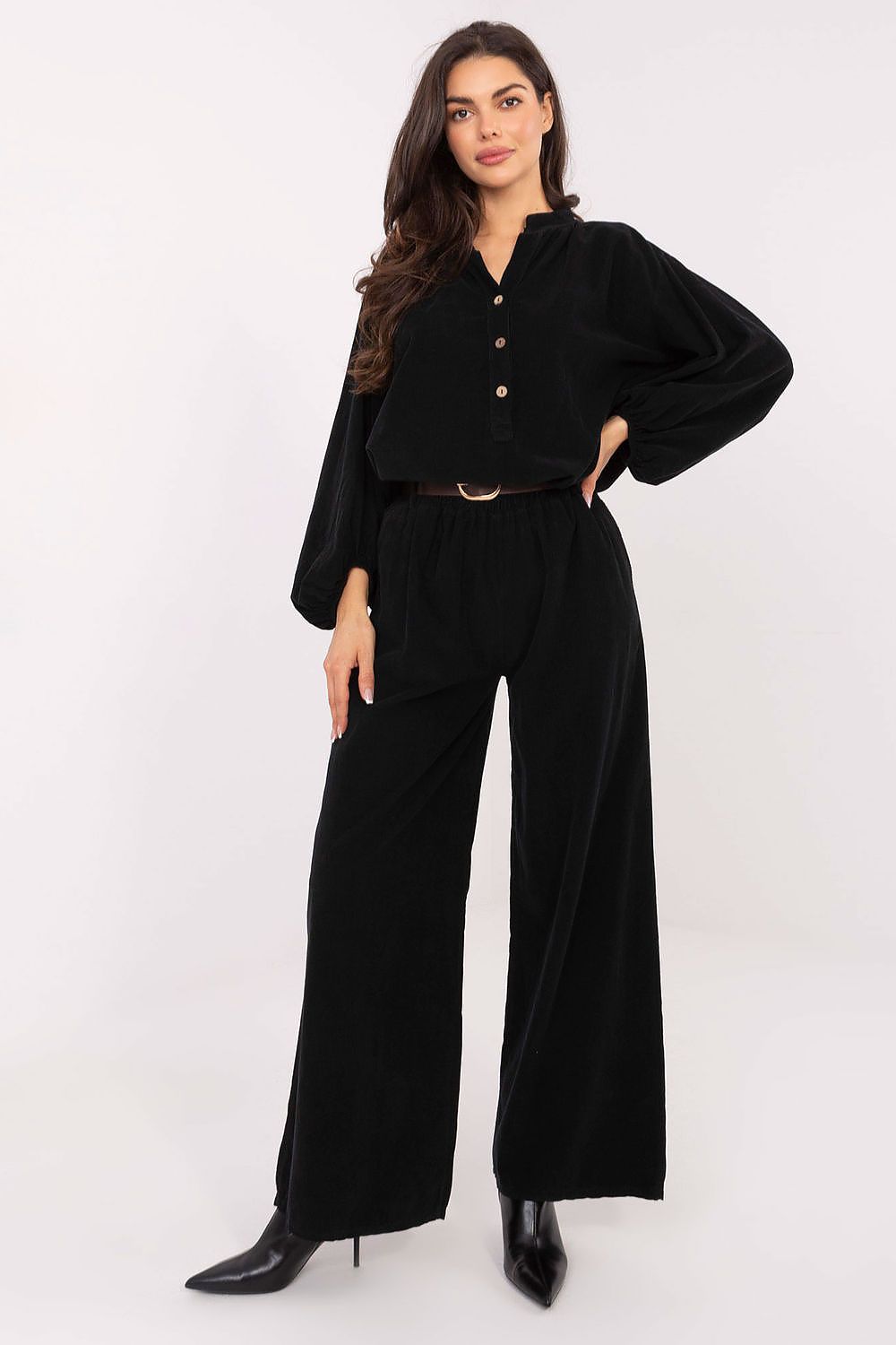  Pantaloni da donna model 220280 Italy Moda 