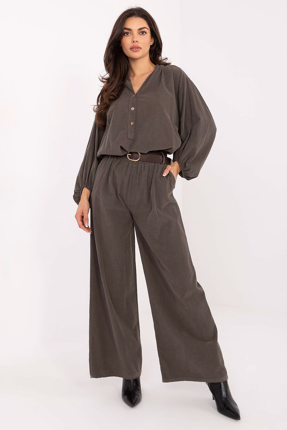  Pantaloni da donna model 220286 Italy Moda 