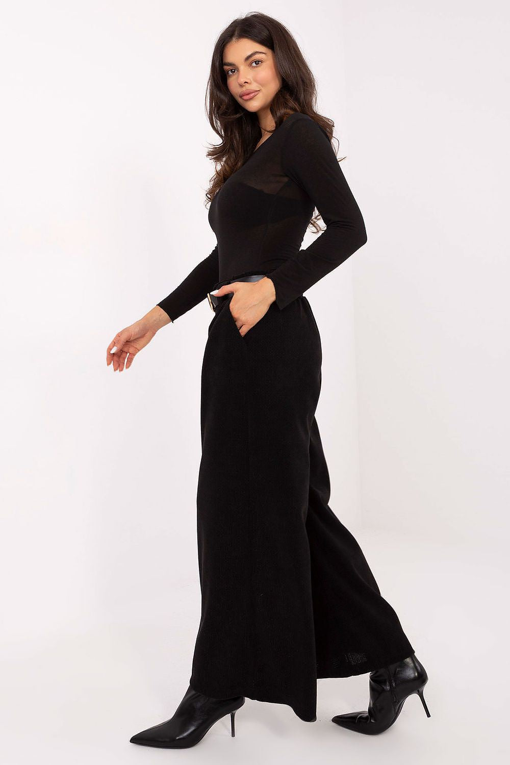  Pantaloni da donna model 220875 Rue Paris 