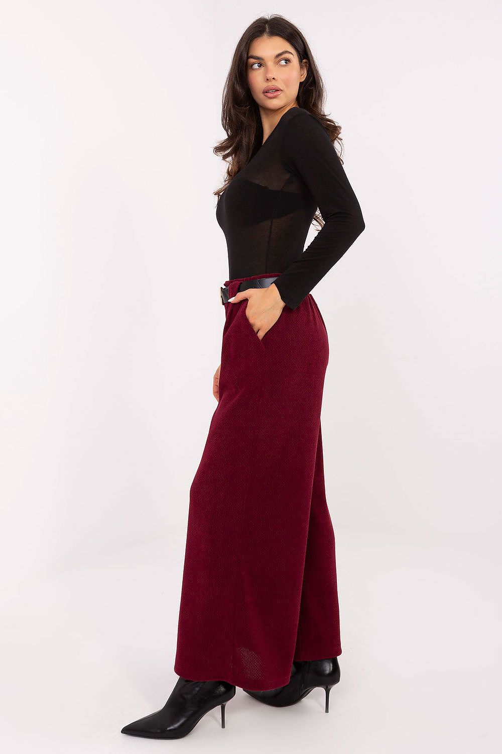  Pantaloni da donna model 220876 Rue Paris 